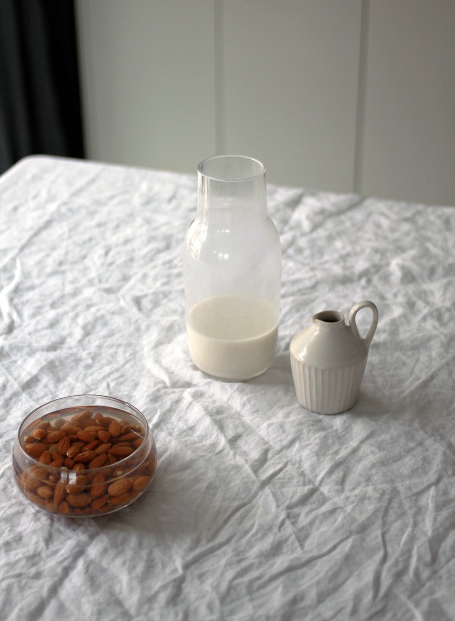 Домашнее миндальное молоко, простой рецепт. 