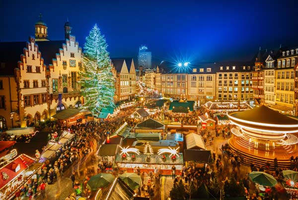 Топ-5 самых красивых рождественских елей в Европе