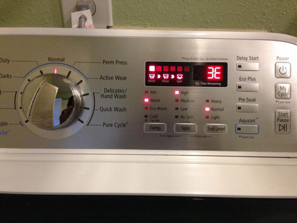 Что случилось с вашей стиральной машиной? Вам подскажут эти коды!