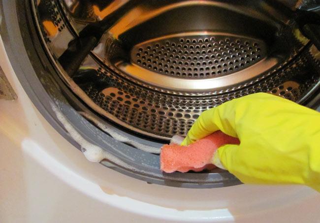 Чудо-метод, который поможет избавиться от плесени в стиральной машине!