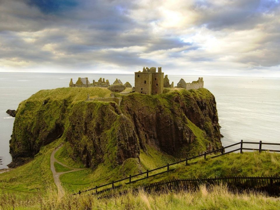 замки в шотландии, dunnotar castle, замки шотландии