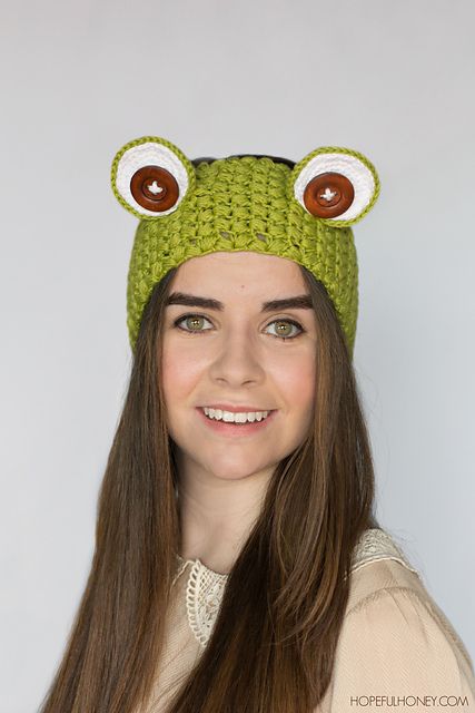 Ravelry: Frog Headband pattern by Olivia Kent