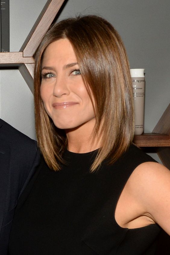 Jennifer Aniston's Best Hairstyles of All Time - 40 Jennifer Aniston Hair Cuts and Colors