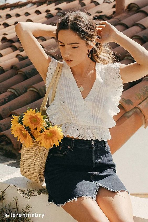 Fashion blogger, photography, trendy outfit, casual style, spring fashion, date night outfits, summer fashion, outfit inspiration, spring Style ideas,