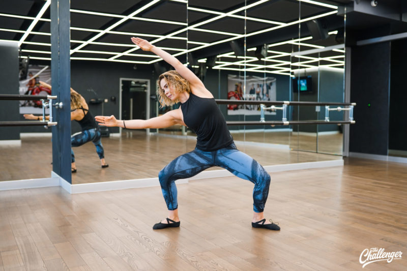 8 балетных упражнений, которые заставят работать все мышцы. Изображение номер 10
