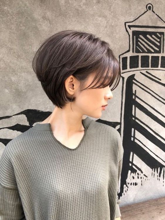 50+ Popular Short Haircuts in 2019 #hairstyleforwoman #womanhairstyle #shorthairstyle » Beneconnoi.com