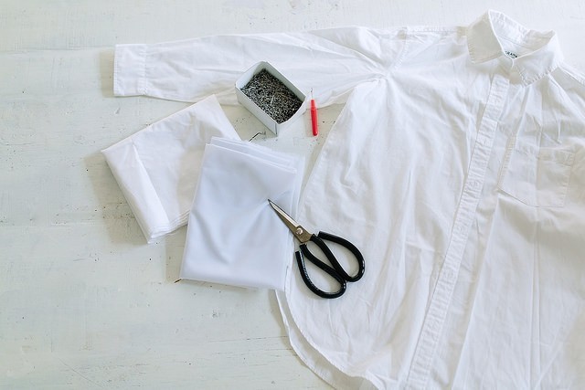 Блузка с манжетами своими руками. DIY. Шитье. Белая блузка весна-лето 2016.