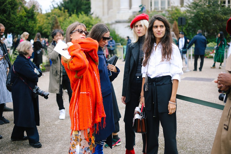 PFW: главные тренды сезона в действии - street style с парижской недели моды