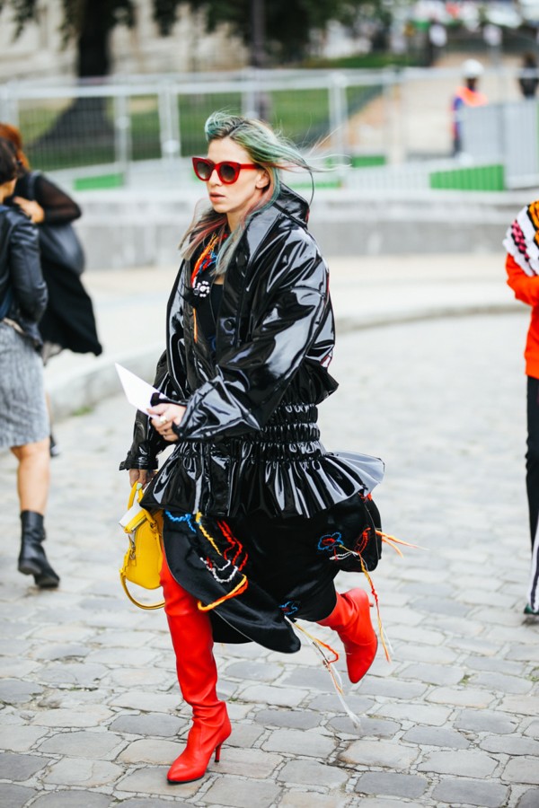 PFW: главные тренды сезона в действии - street style с парижской недели моды