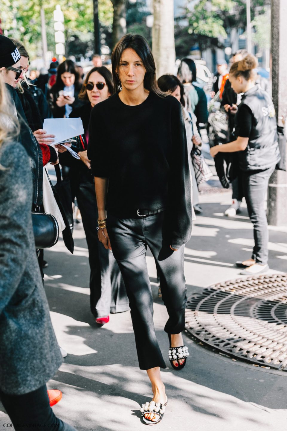 all black outfit, parisian chic